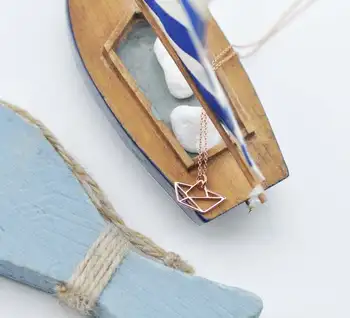Dovana 1 Pasisekė Tuščiaviduriai origami nedidelis burlaivis navigacijos valtis pakabukas grandinės karoliai geometrinis sailor Beach raktikaulis papuošalai