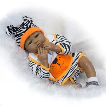 Juoda mini Minkšto silikono reborn baby doll berniukai raukytis žaislai tikroviška 55cm vinilo kūdikių žaisti namuose prieš miegą, gimtadienio dovana mergaitėms