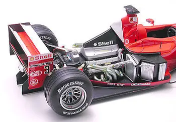 Tamiya 20048 1/20 F1 2000 bolidą rc žaislas