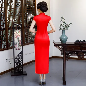 Raudonos Mergina Cheongsam 2019 M. Vasarą Tradicinės Kinų stiliaus Suknelė Moterų Viskozė Qipao Slim Šalis Suknelės Mygtuką Vestido S-5XL