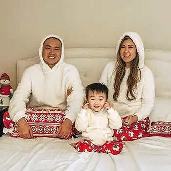 Šeimos Atitikimo Kalėdų Pižama Komplektas 2vnt Pliušinis Žiemą Šiltas Vyrai Moterys Vaikas Tėvų-vaikų Drabužių Sleepwear naktiniai drabužiai Pajymas Naujas