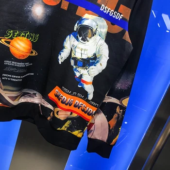 Vyriški ilgomis rankovėmis megztinis rudenį naujų 2020 m. apvalios kaklo mados prekės ženklo mados astronautas laiškas spausdinti kietas dugno marškinėliai vyrams