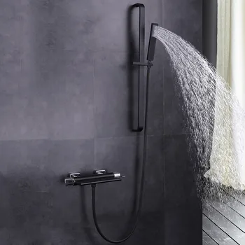 Vakarų stiliaus žalvaris Matinis Juodos sienos montuojamas vonios maišytuvas Voniai bakstelėkite Krioklys Dušas, maišytuvas, aukštos kokybės Vonios maišytuvas rinkinys