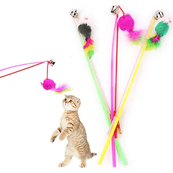 1pc Itin ilgas Strypas Augintiniai Žaislų Mados Kačių Žaisti Plunksnų Kibinimas Mažas Bell Tipo Katė Žaislas 30CM Didelis interaktyvus žaislas, kurį galite mėgautis
