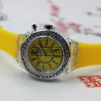 100vnt/daug Šviesos LED Sporto Laikrodžiai Moterims Kvarco Žiūrėti ponios Moterys, Silikoniniai Laikrodžiai Šalies Švyti Laikrodžiai