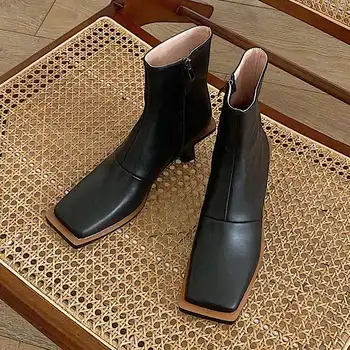 Vichelo Karšto natūralios odos aikštėje kojų keista, aukšti kulniukai, maišyti spalvas Europos stiliaus gentlewomen brandžios šiuolaikinės batai L01