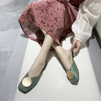 2020 Naujas Moterų mados butas šlepetės PU odos vientisos spalvos Metalo apdaila vasaros sandalai Laukinių elegancija Ponios batai U30-14