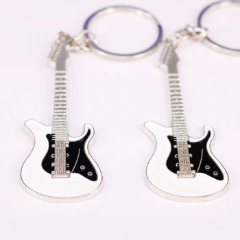 Gitara Keychain 1PC Unisex Balta ir Juoda Gitara Key chain klasikinė Sagtis Raktų Žiedas