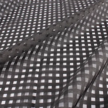 Patikrinta juostelės tekstilės organza audinio suknelė priėmimo 145cm pločio kieme