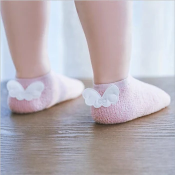 Žavinga angel wing dizaino kojinės naujagimiui vasaros jaukus aksomo, kūdikiams, vaikams, grindų kojinės bamblys kūdikių anti-slip kojinės vaikams