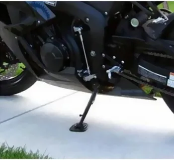 Universalus Motociklas Atramą Trinkelėmis Plokštė Bazės Black Bike Pusėje Stendas Su Šlapia Danga Parama