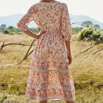 Pavasario ir vasaros suknelė 2021 naujų Europos ir Amerikos moterų V-kaklo Print Suknelė Atostogų stiliaus ilgomis rankovėmis sijonas