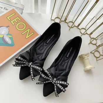 2019 naujų moterų, butai, batai juodi moterims mokasīni, batai atsitiktinis vieno bateliai ballerina ponios seklių burnoje elegantiškas mažas aukštakulniai batai
