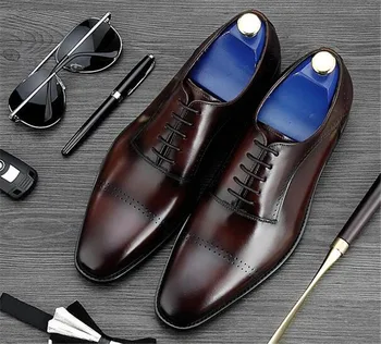 Pavasarį vyrų didžiosios Britanijos Oksfordo bateliai oficialiai įdiegta verslo Aikštėje kojų nėriniai-up batai Brogue bateliai vyrai raižyti batai