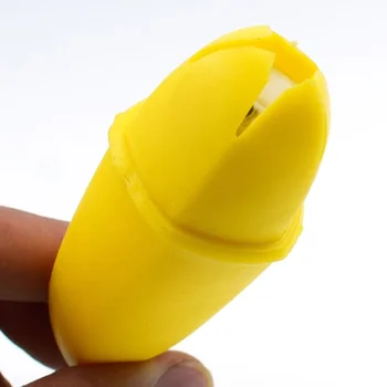 10.5 cm ekstruzijos stabdžių slėgio naujovė žaislų bananų saldainiai, žaislai išskleidimo ventiliacijos pokštas išskleidimo juokingi žaislai