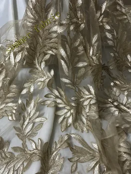 Aukso prancūzų siuvinėjimo nėrinių audinys su blizgančiais gražus prancūzų tiulio tinklelio, nėrinių audinys su blizgančiais