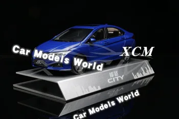 Diecast Automobilių Modeliu Naujas Miestas, 1:18 (Mėlyna) + MAŽAS DOVANA!!!!!!