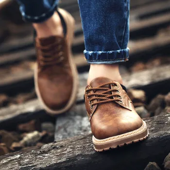 Naujas mados vyriški laisvalaikio odiniai batai nėrinių kelionės sneaker vyrai oksfordo Darbo batai
