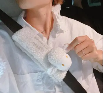 Candice guo pliušinis žaislas įdaryti lėlės animacinių filmų gyvūnų balta avis, saugos diržą ir atramą galvai Automobilyje poilsio nuraminti kaklo pagalvė 1pair