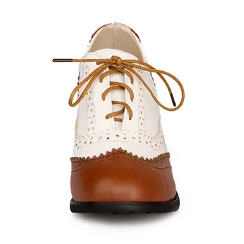 FANYUAN Naujo Dizaino moterų batai, Sumaišyti Nėriniai-Up Moterų aukšto kulno Batai Derliaus Fretwork moteris siurbliai kulniukai Brogue stiletto