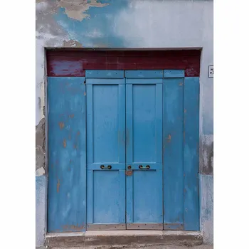 Funnytree Senų medinių užrakinta mėlyna durų šviesiai mėlyna siena su atšokusių dažų apdaila foto fotografijos fone