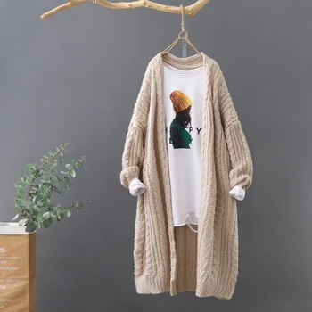 Vidutinio ilgio over-the-knee megztiniai megztinis