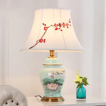 Kinijos kūrybinės keramikos stalo lempos kambarį tyrimą, miegamojo, naktiniai staleliai, lempa, modernūs, prabangūs LED spalvos tapybos lotus medžiaga stalo lempos