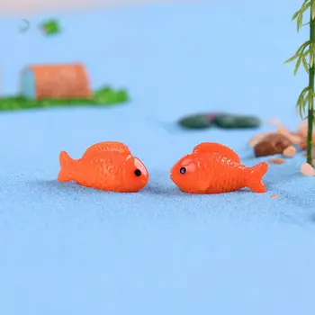 8pc/daug Raudonos Žuvies miniatiūriniai duomenys dekoratyvinis mini pasakų sodo gyvūnai Moss micro-kraštovaizdžio papuošalai dervos vaikų žaislų