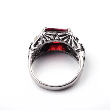 Red & Black Didelis Akmuo Žiedas Žmogui Žmogus Klasikinis Dragon Claw Punk Papuošalai Vintage Red Crystal Žiedą