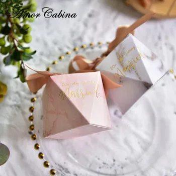 50pcs Europos mažų šviežių rožinė / gold marmuro deimanto stiliaus vestuves, kaip saldainių dėžutė šalies dovanų dėžutė šokolado dėžutė grįžti dovanų dėžutėje