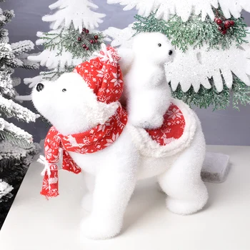 Kalėdų dekoracijas, scenos išdėstymas dovana supakuota balta, flocking Kalėdų lokys, briedis ir rider padengti sniego vieno