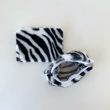 Paprasta Kredito Kortelės Turėtojas Mielas Kišenėje Piniginės Monetos Moneta Mados Karvė Zebra Modelis Pliušinis Mini Piniginės Saugojimo Krepšys Sankabos Handbaag